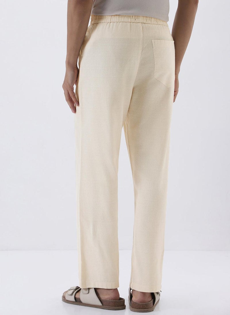 Urbano Fashion Men's Cream Loose Fit Solid Linen Blend Trousers Non-Stretchable - Image 3